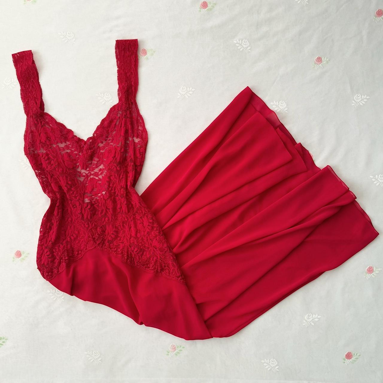 Victoria’s Secret lace chiffon maxi slip (L)