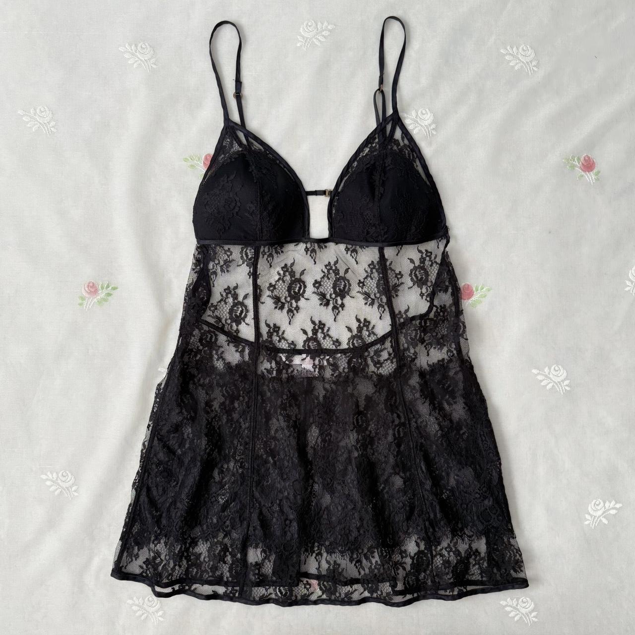 Victoria’s Secret dainty black lace slip (M)