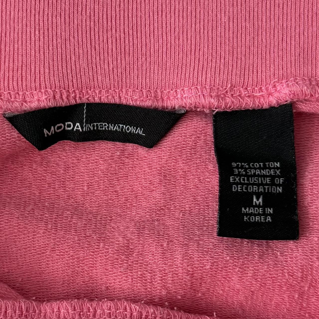 Moda International pink mini skirt (M)