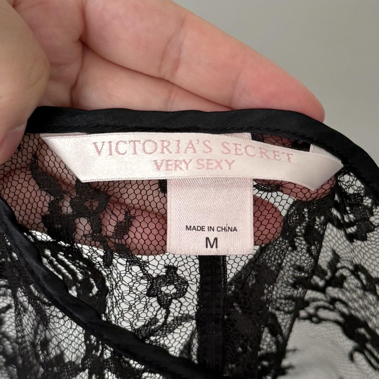 Victoria’s Secret dainty black lace slip (M)
