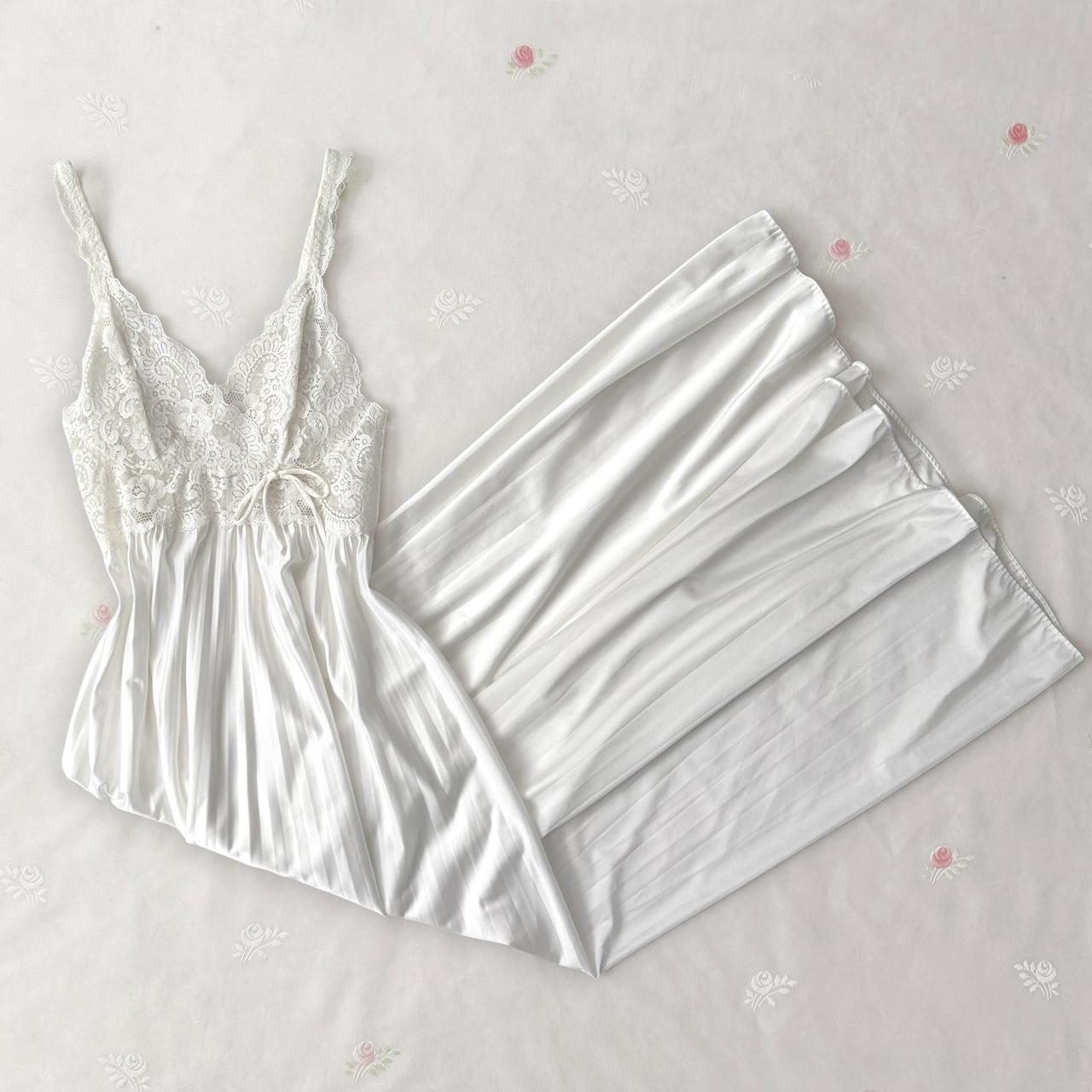 Olga vintage maxi nightgown (S)