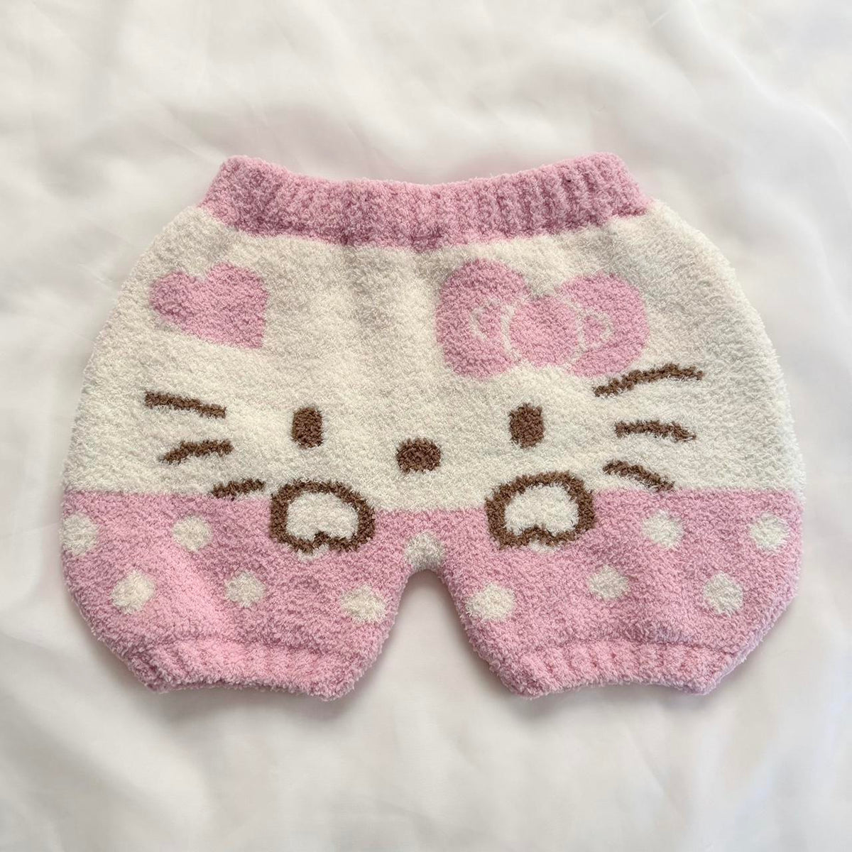 Hello Kitty fuzzy knit shorts (fits M)