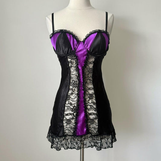 Fredrick’s of Hollywood witchy babydoll slip (S)