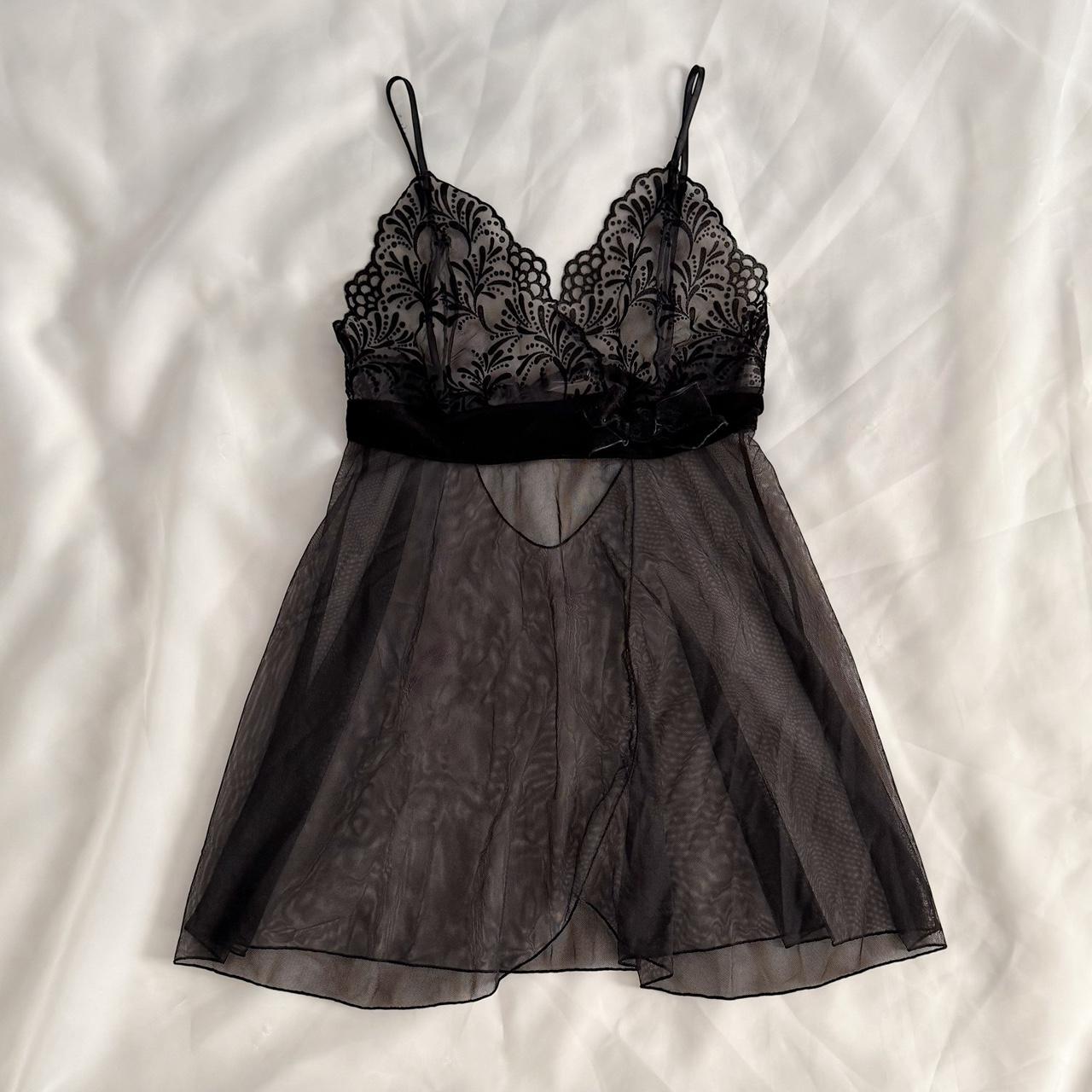 Victoria's Secret Y2K sheer slip (M)