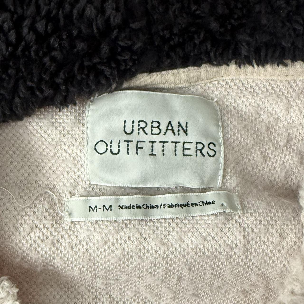 Urban Outfitters panda sweatshirt (M)