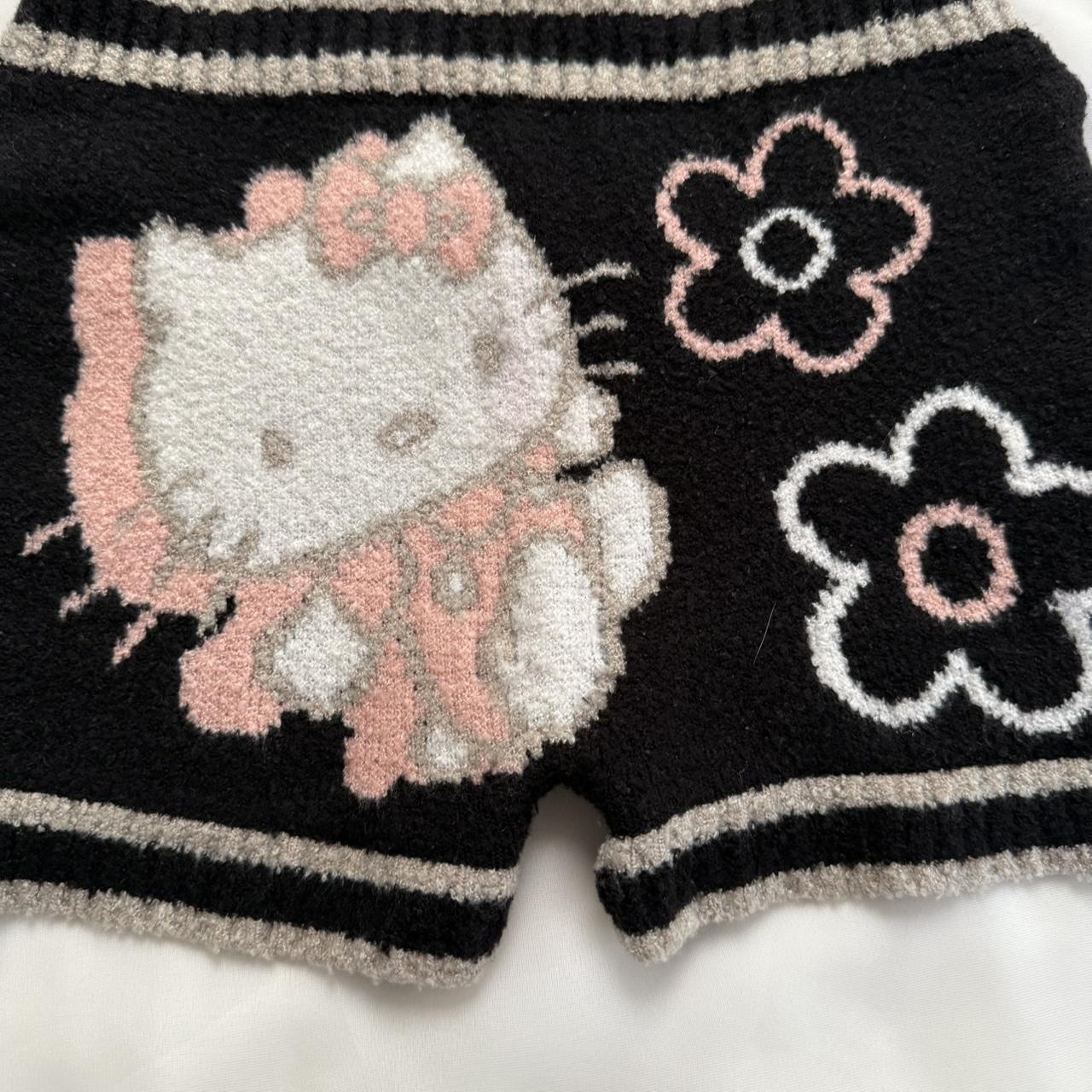 Hello Kitty fuzzy knit shorts (fits XS/S)