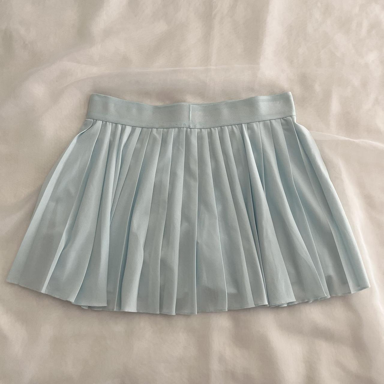 Pleated Nike victory tennis skirt (M)