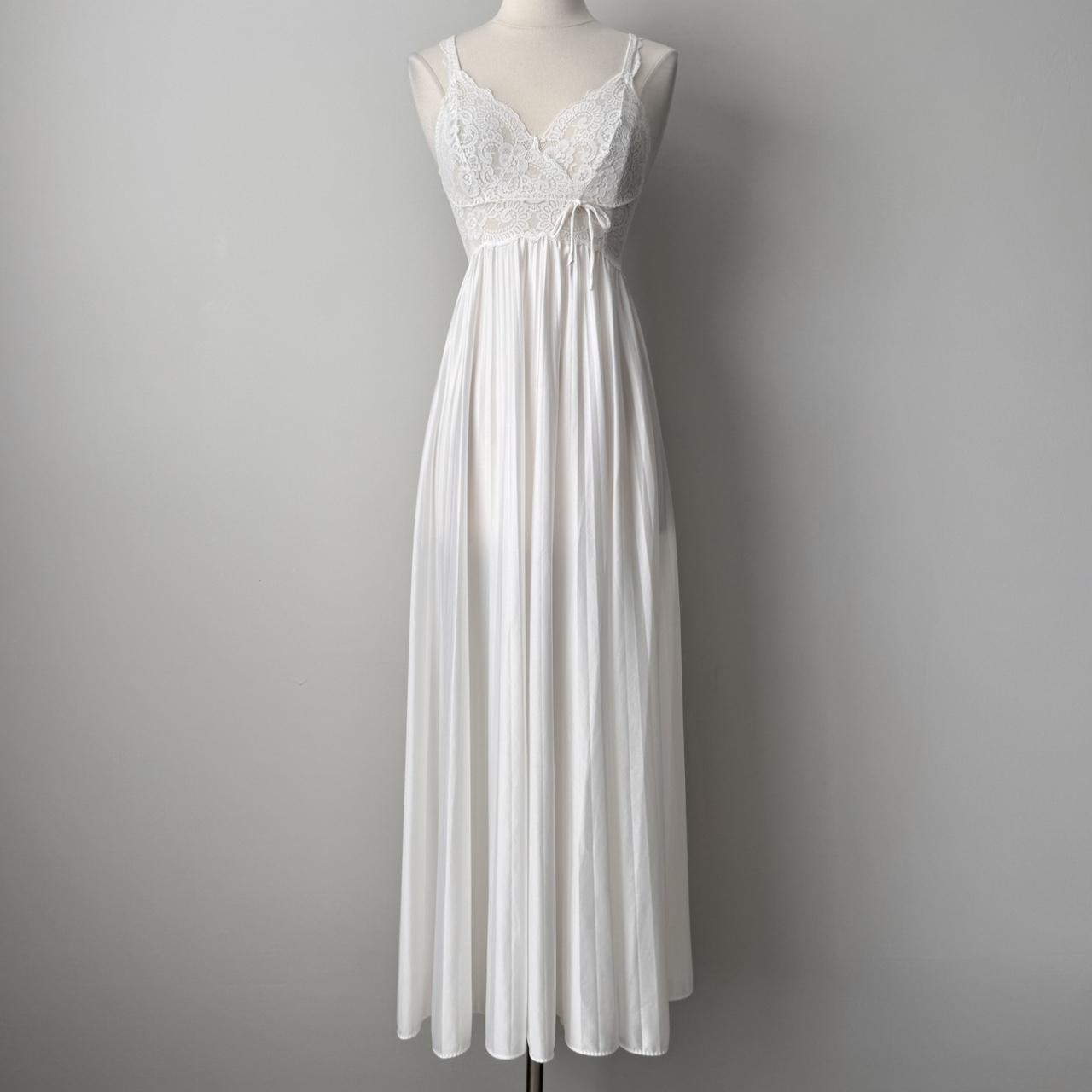 Olga vintage maxi nightgown (S)