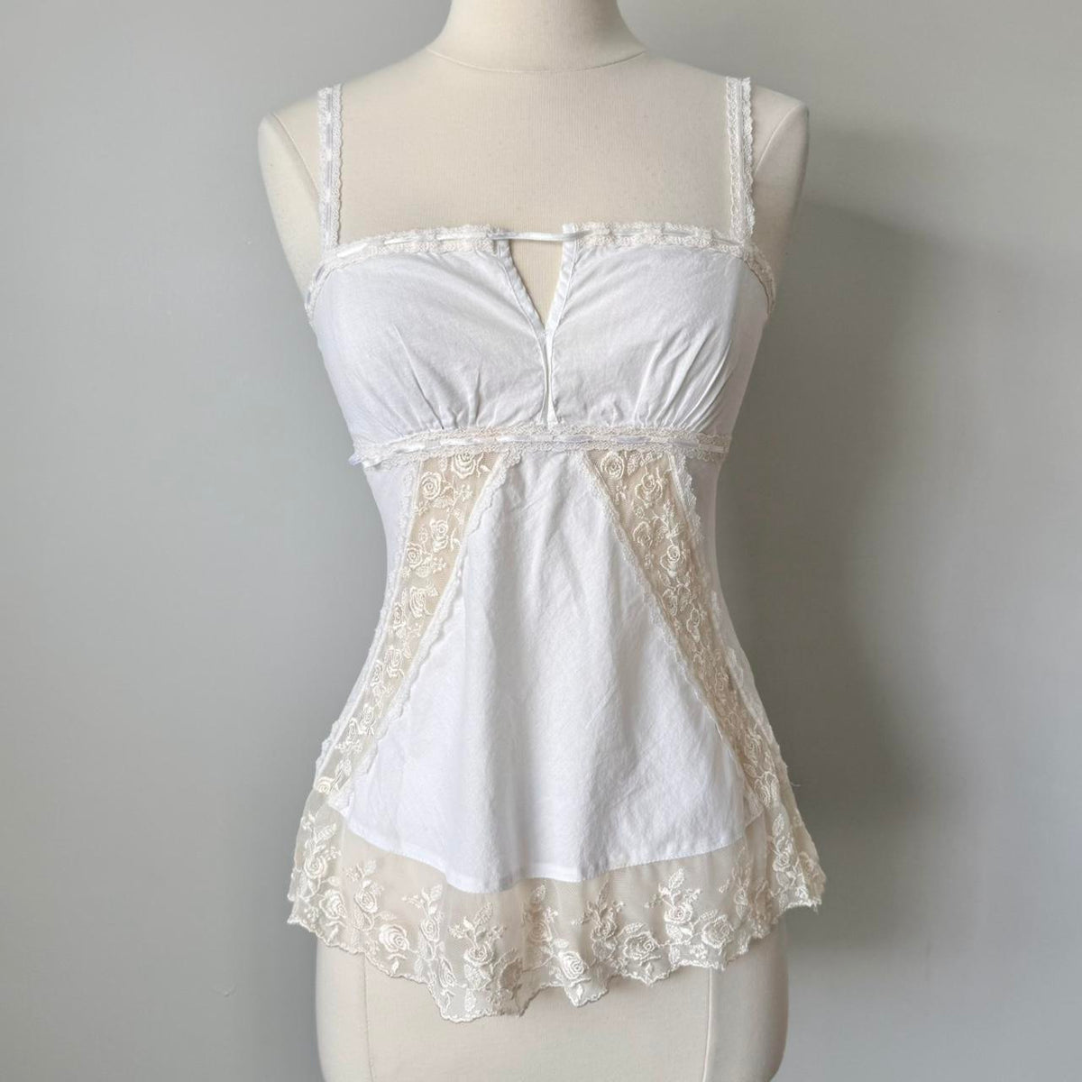 Guess coquette milkmaid cotton cami (XS)
