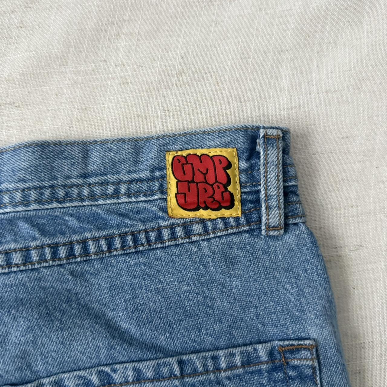 Empyre medium wash denim jorts (32)