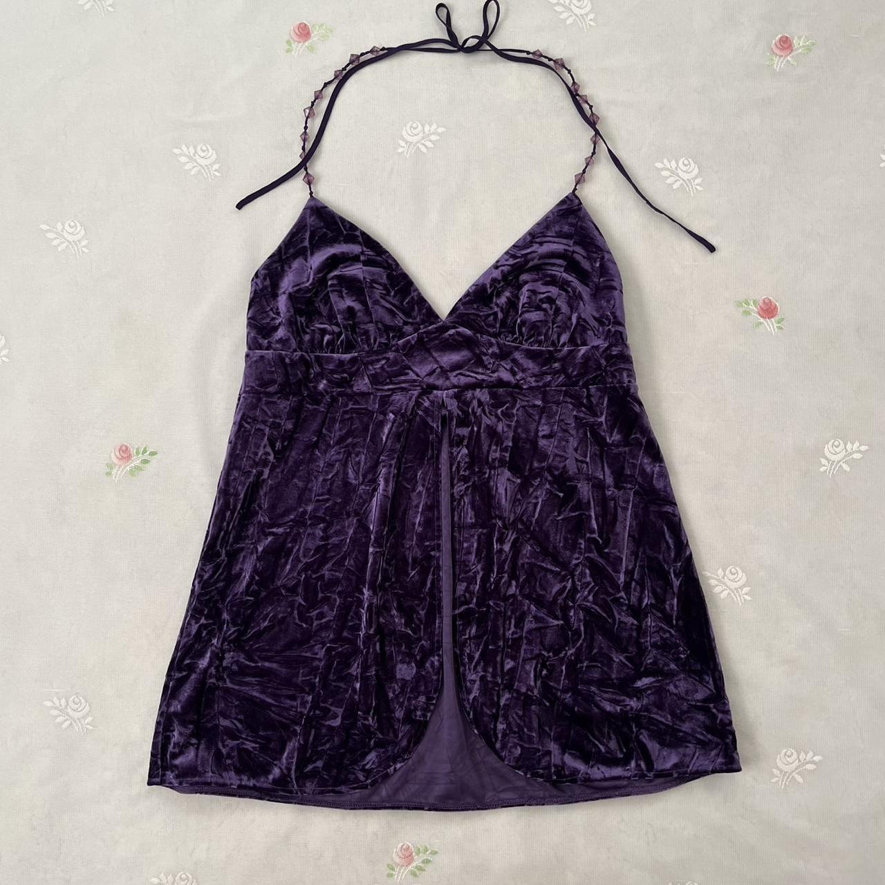 Victoria’s Secret crushed velvet slip dress (M)