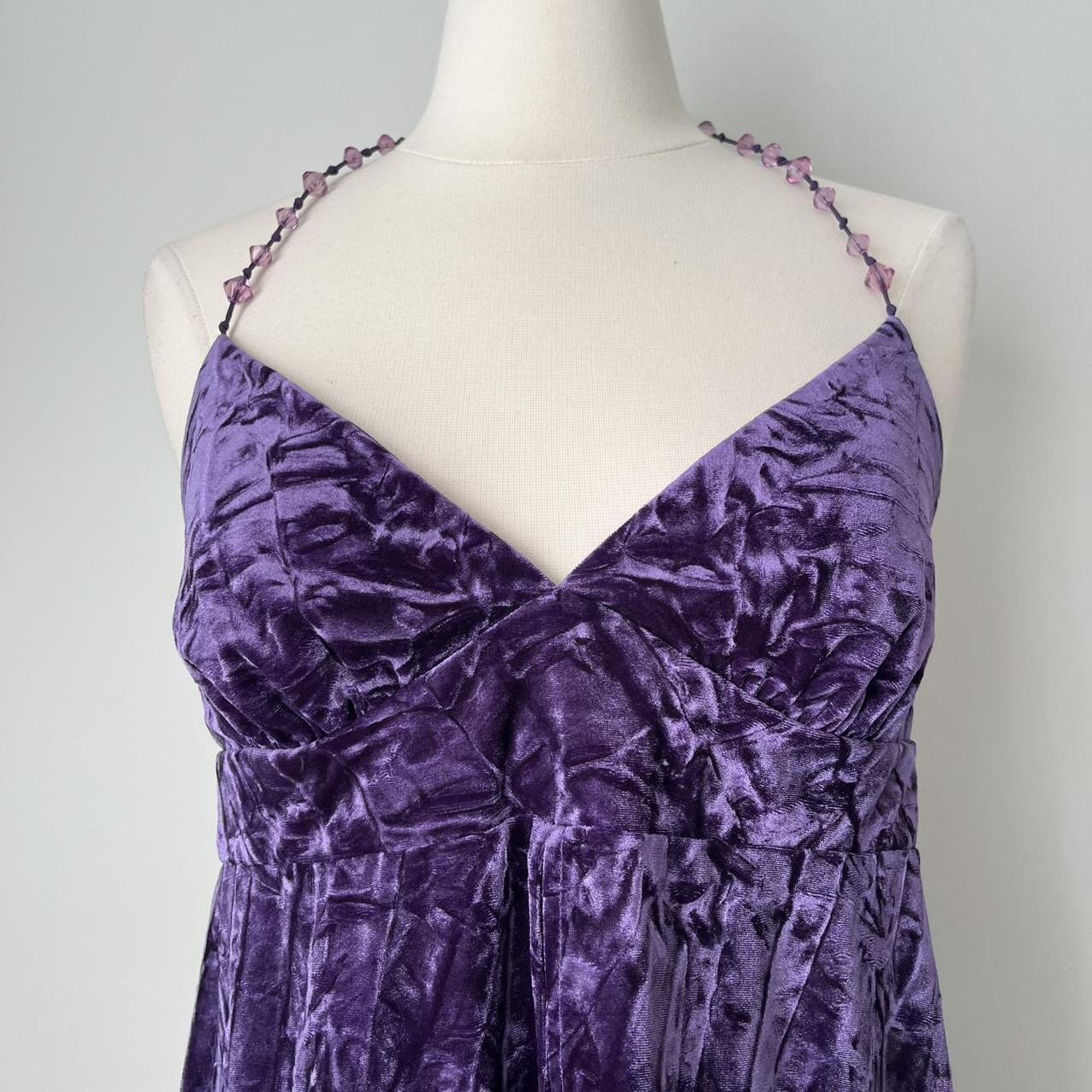 Victoria’s Secret crushed velvet slip dress (M)