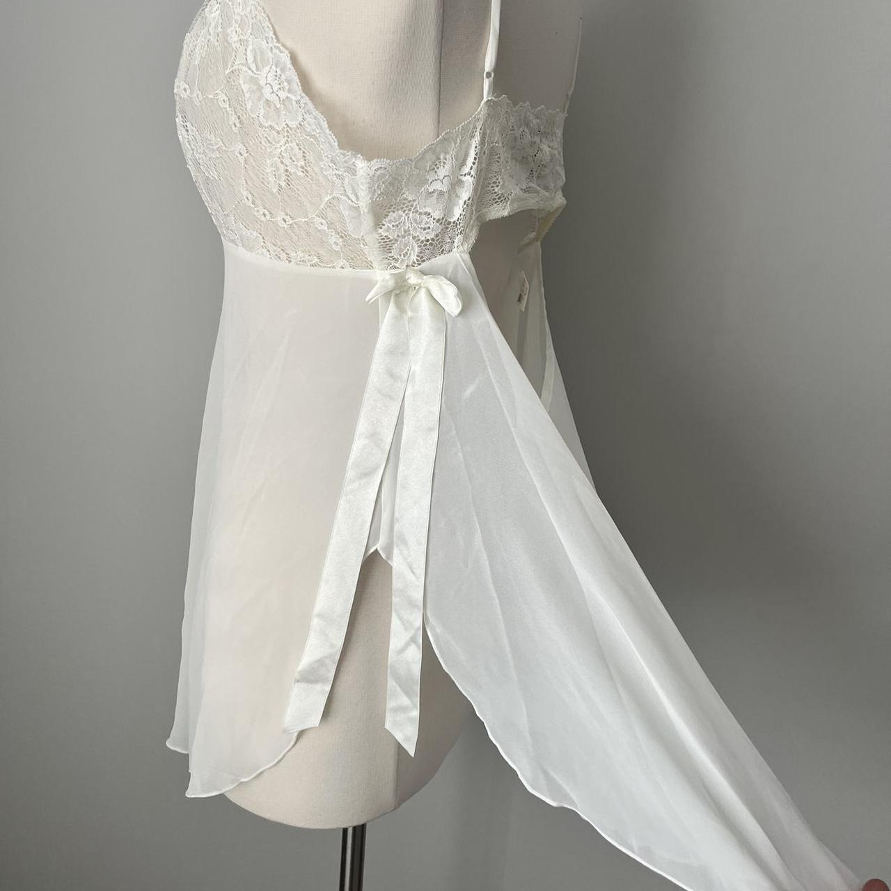 Victoria’s Secret chiffon slip & panty set (L)