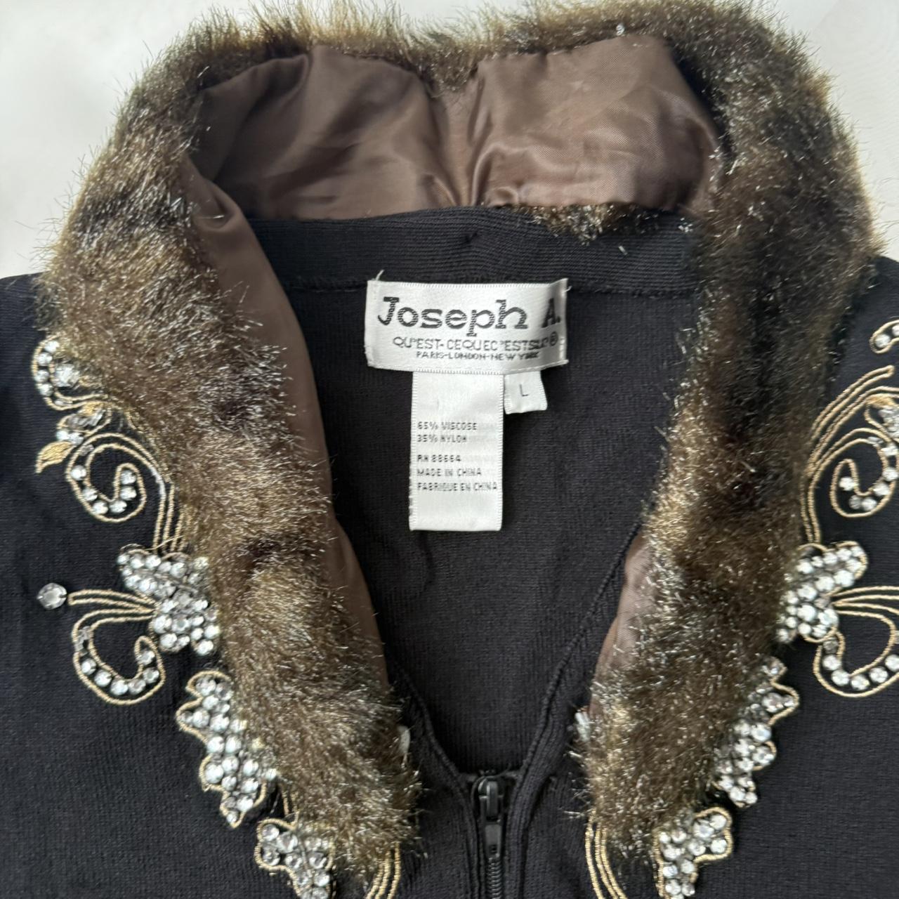 Joseph A fur trimmed sweater (L)